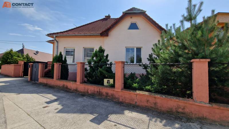 CHastnye-doma, Ružová, prodazha, Hlohovec, Slovakia